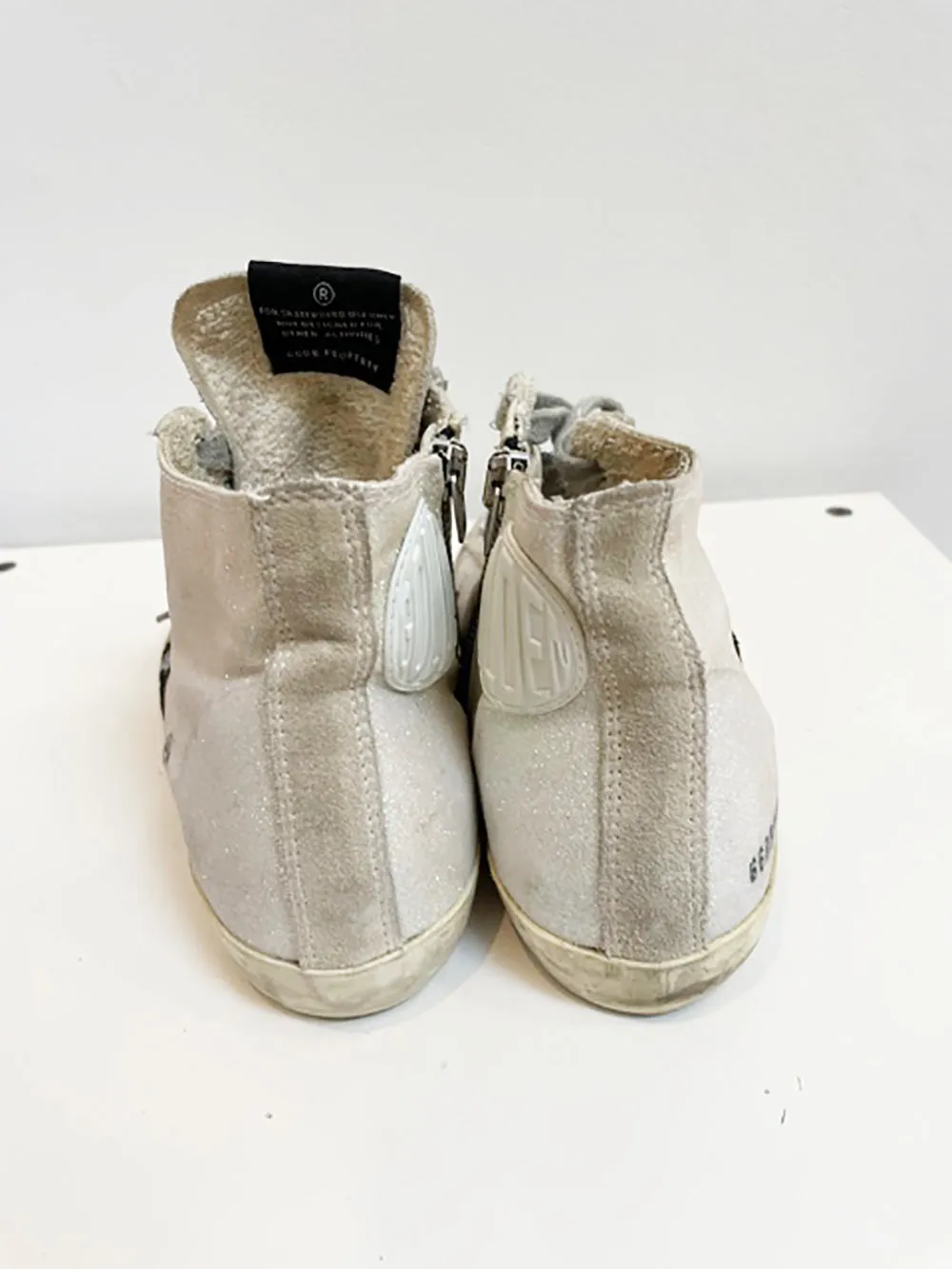 GOLDEN GOOSE DELUXE BRAND