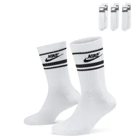 Nike Unisex Sportswear Everyday Essential Crew Socks (3 Pairs)