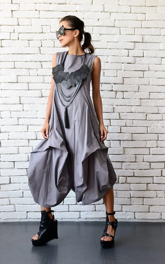 Sleeveless Gray Dress With Drappings